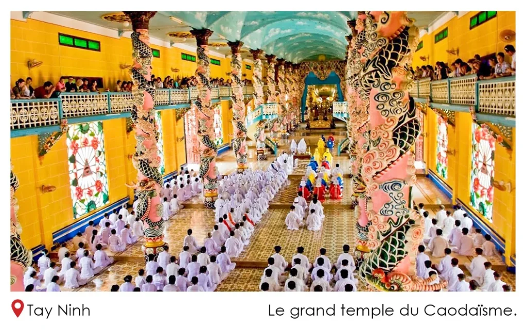 Le grand temple du Caodaisme