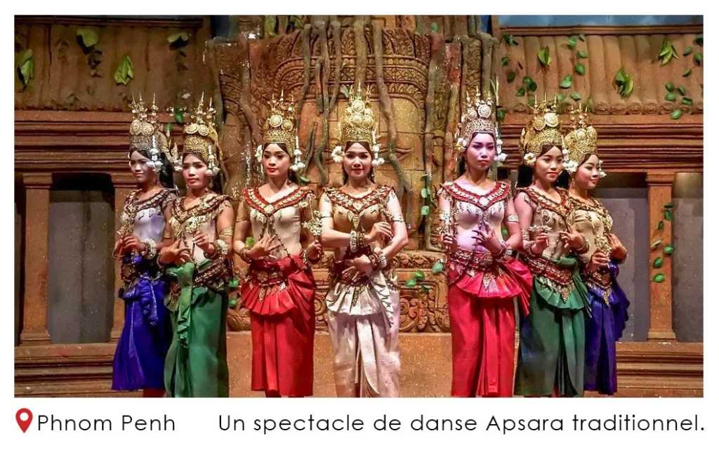 un spectacle de danse Apsara traditionnel p