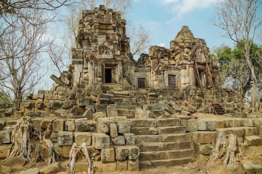 Wat Ek Phnom battambang