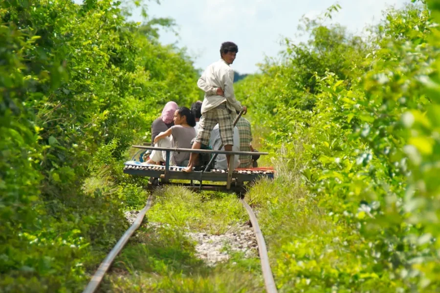 battambang train bambou